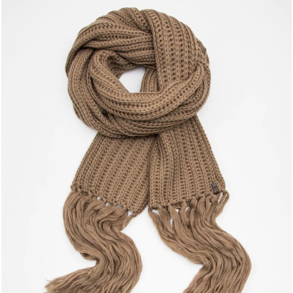 NWT Rudsak Fleet Scarf in Ivory